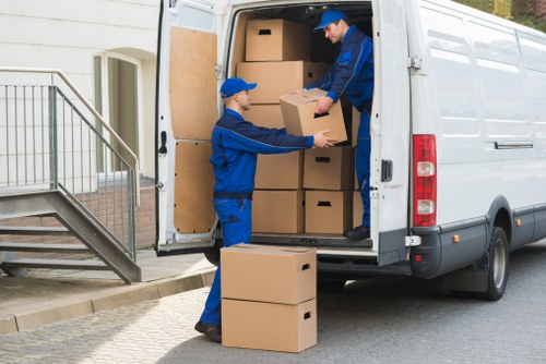 Professional man with a van for small removals in Notting Hill