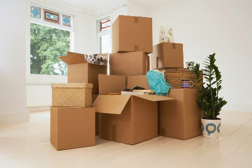 Packing and preparation for a Notting Hill man with a van booking