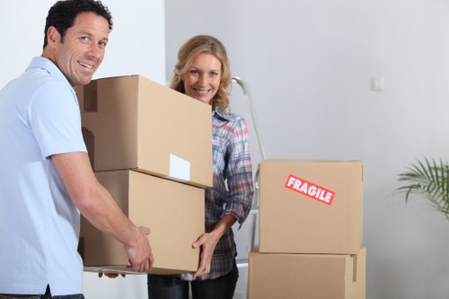 Furniture pick-up in Nottinghill for home clearance and decluttering